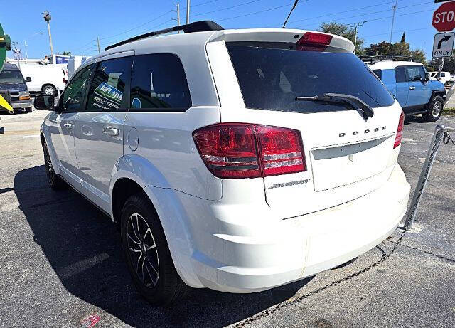 2018 Dodge Journey SE