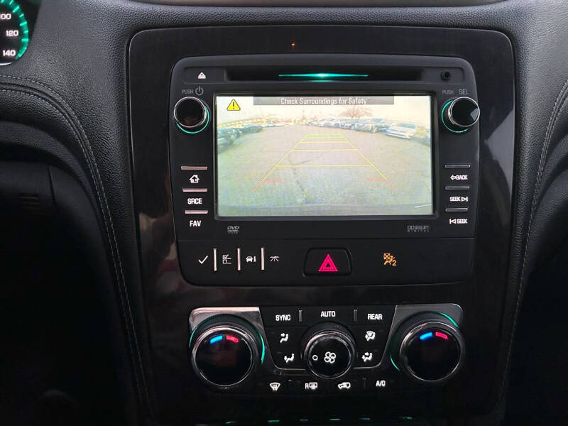 2016 Chevrolet Traverse LT