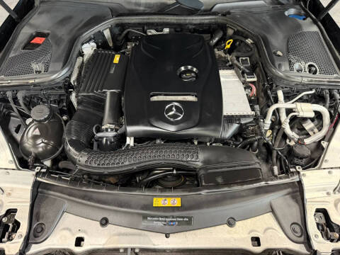 2017 Mercedes-Benz E-Class E 300 4MATIC
