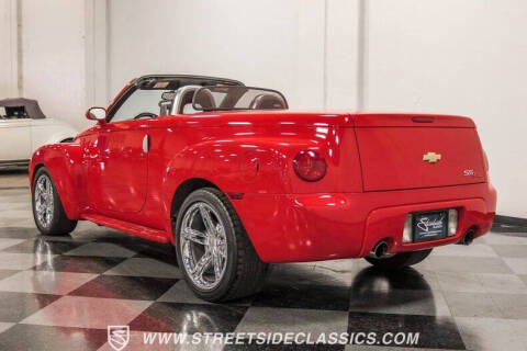 2003 Chevrolet SSR LS
