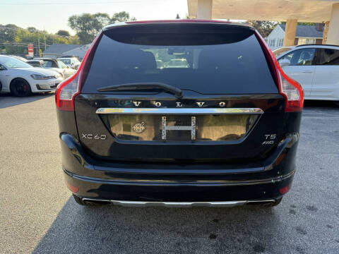 2015 Volvo XC60 T5 Platinum