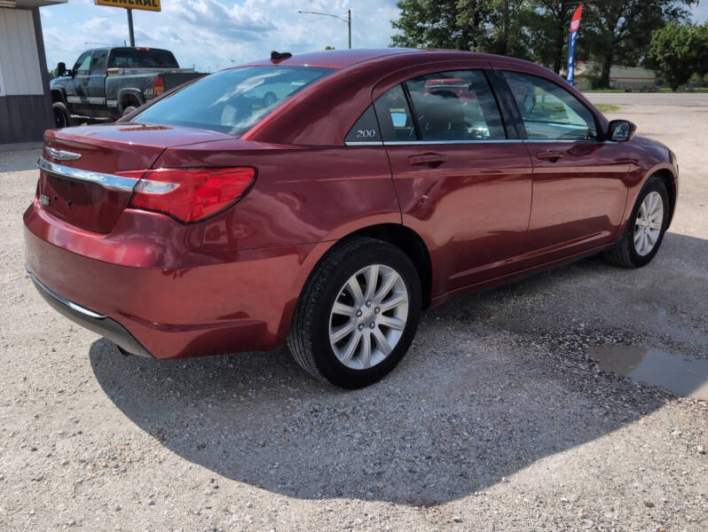 2013 Chrysler 200 Touring