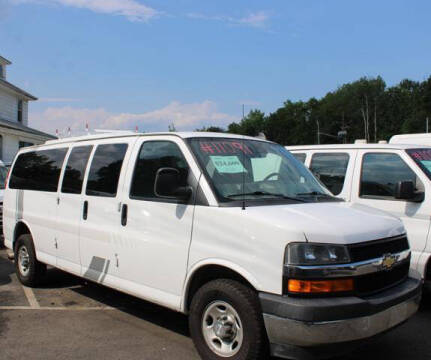 2019 Chevrolet Express for sale at Vans Vans Vans INC in Blauvelt NY