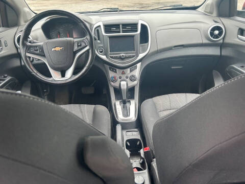 2017 Chevrolet Sonic LT Auto