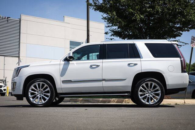 2017 Cadillac Escalade Luxury
