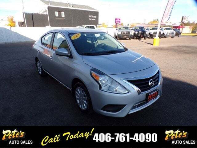 2019 Nissan Versa SV