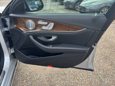 2017 Mercedes-Benz E-Class E 300