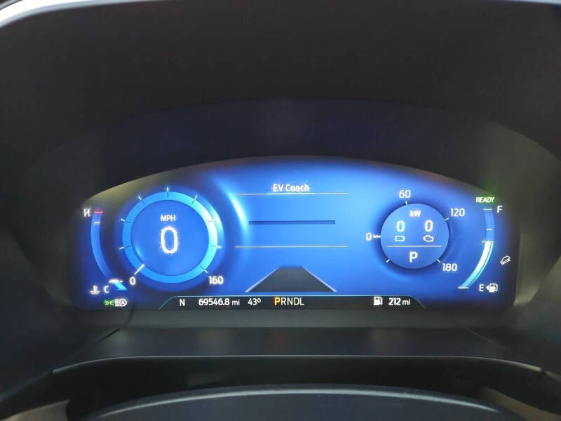 2020 Ford Escape Hybrid Titanium