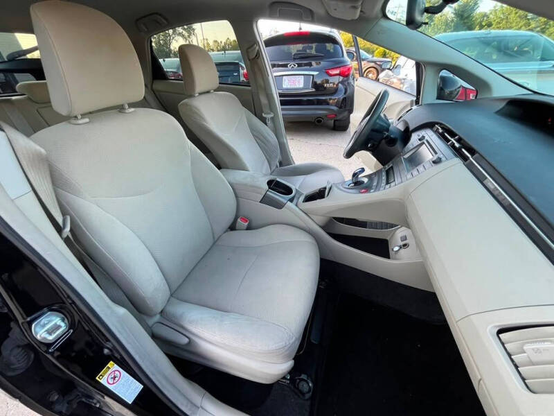 2014 Toyota Prius Three