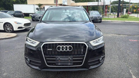 2015 Audi Q3 2.0T quattro Prestige