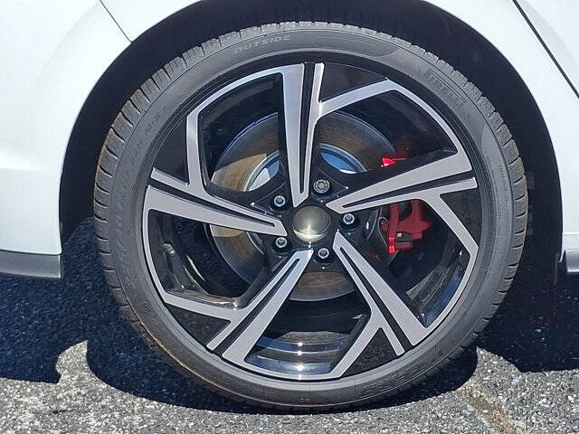 2026 Volkswagen Golf GTI SE