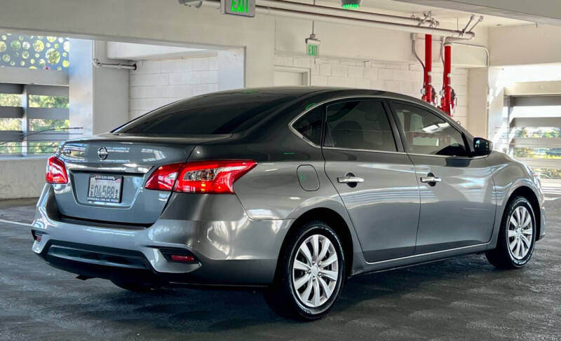 2019 Nissan Sentra null photo 10