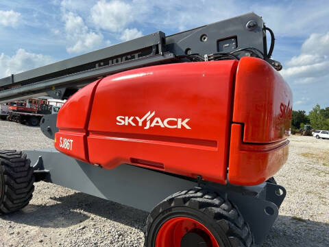 2016 Skyjack 86' Manlift