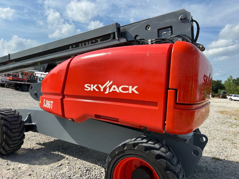 2016 Skyjack 86' Manlift
