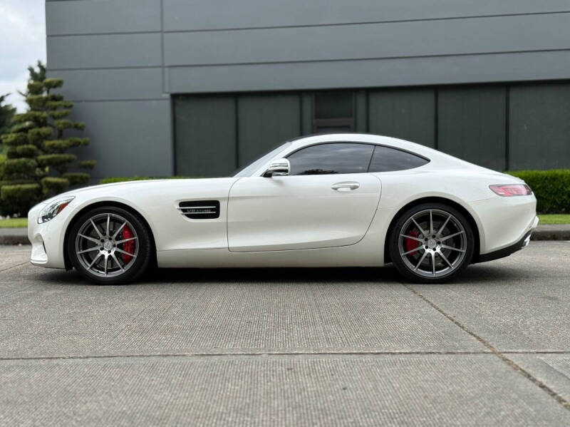2017 Mercedes-Benz AMG GT S