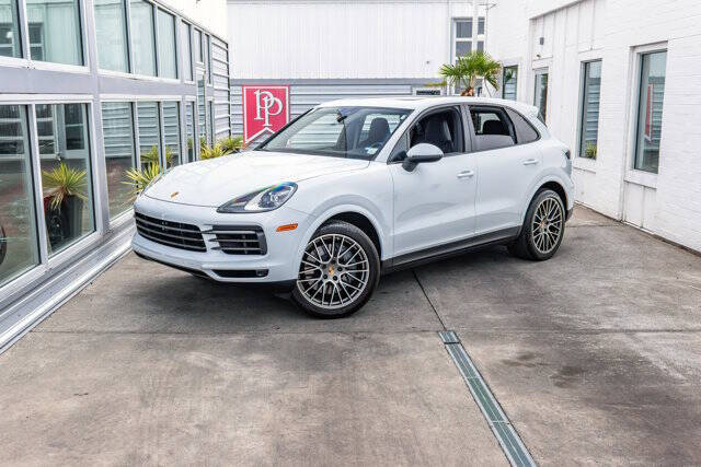 2022 Porsche Cayenne S Platinum Edition