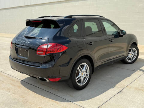 2014 Porsche Cayenne Platinum