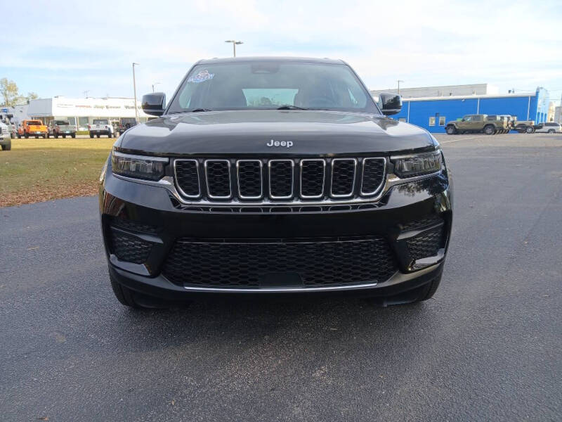 2023 Jeep Grand Cherokee Laredo X