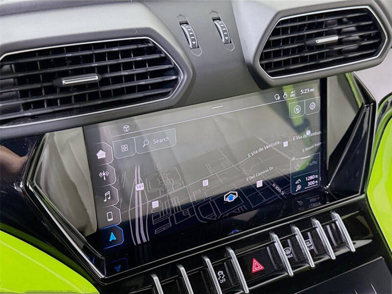 2022 Lamborghini Urus