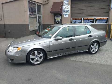 2004 Saab 9-5 for sale at JMV Inc. in Bergenfield NJ