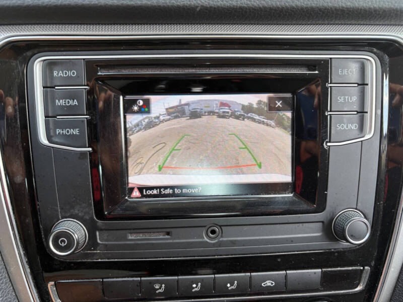 2017 Volkswagen Passat 1.8T S