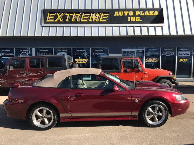 2004 Ford Mustang GT Deluxe