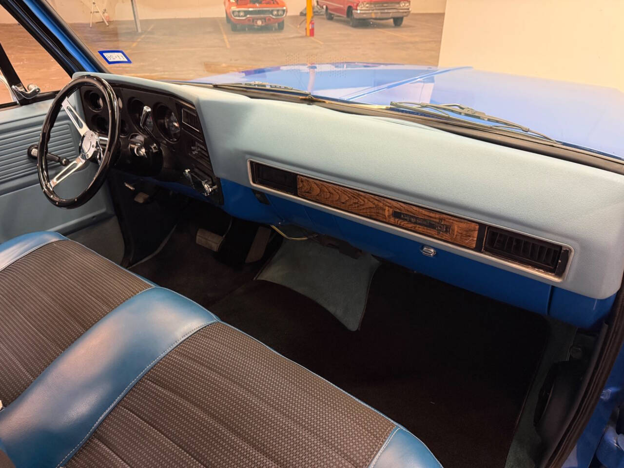 1977 Chevrolet C10 28