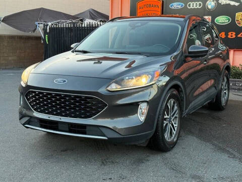 2020 Ford Escape SEL