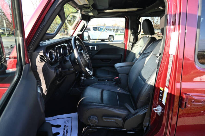 2021 Jeep Wrangler Unlimited Sahara Altitude