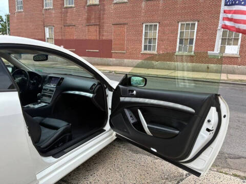 2014 Infiniti Q60 Coupe