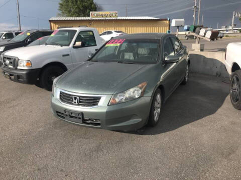 2008 Honda Accord for sale at BELOW BOOK AUTO SALES in Idaho Falls ID