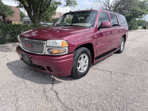 2004 GMC Yukon XL Denali