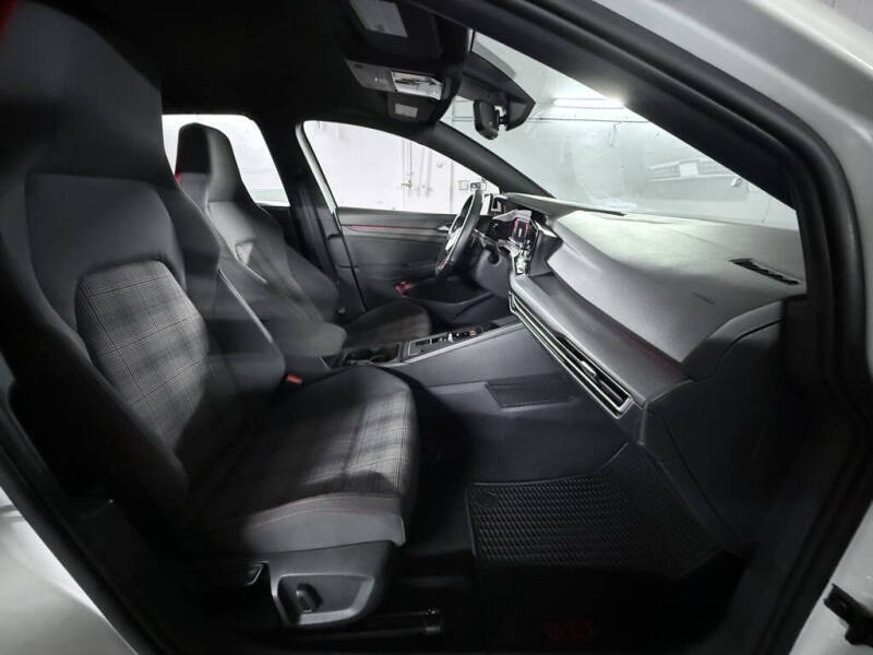 2022 Volkswagen Golf GTI S