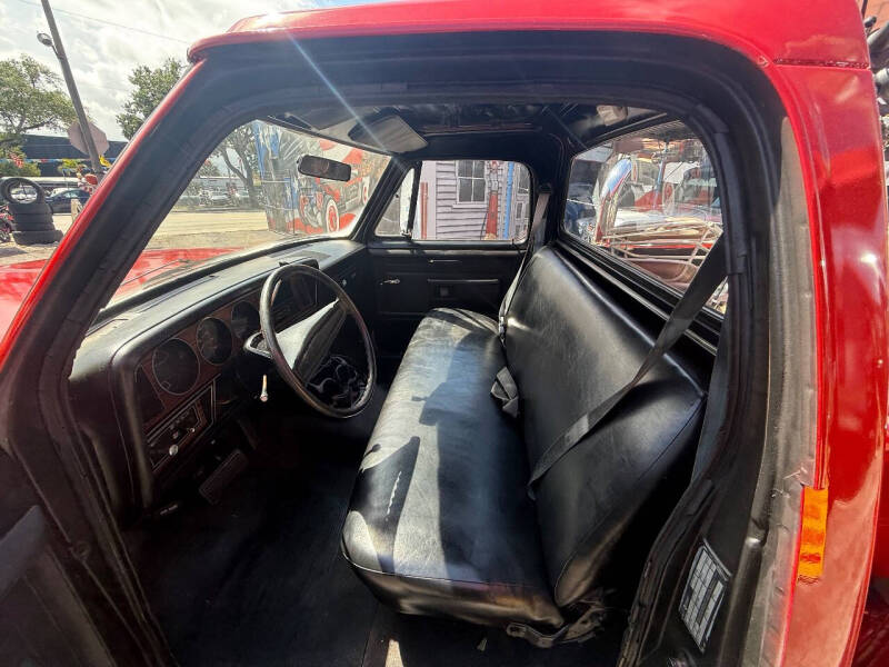 1982 Dodge Little express