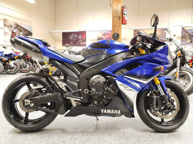 2008 Yamaha YZF-R1