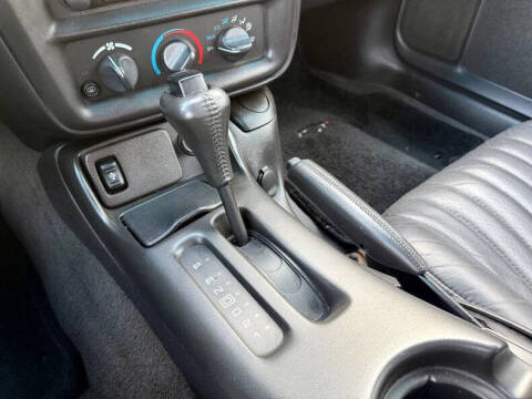 2000 Chevrolet Camaro