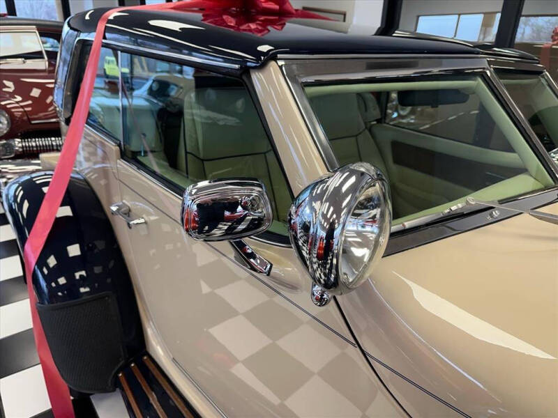 1990 Excalibur Phaeton