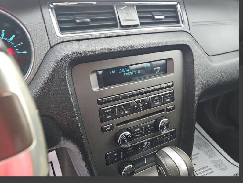 2013 Ford Mustang V6