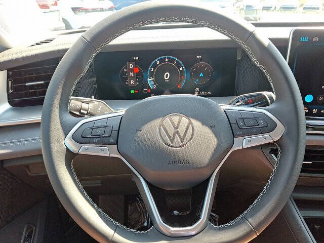 2025 Volkswagen Tiguan SE 4Motion