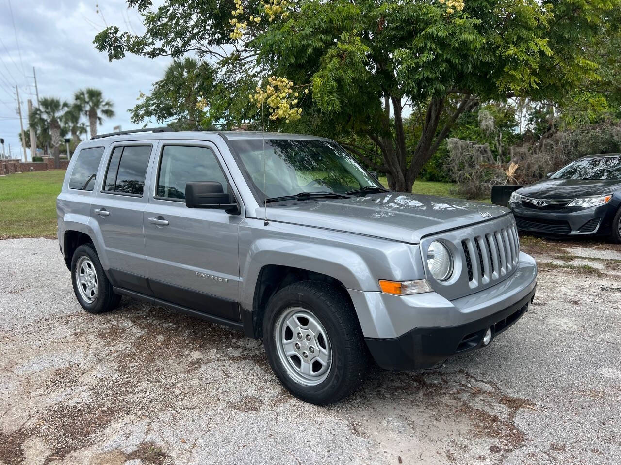 2017 Jeep Patriot for sale at Lauren's Hot Wheels LLC in Leesburg, FL