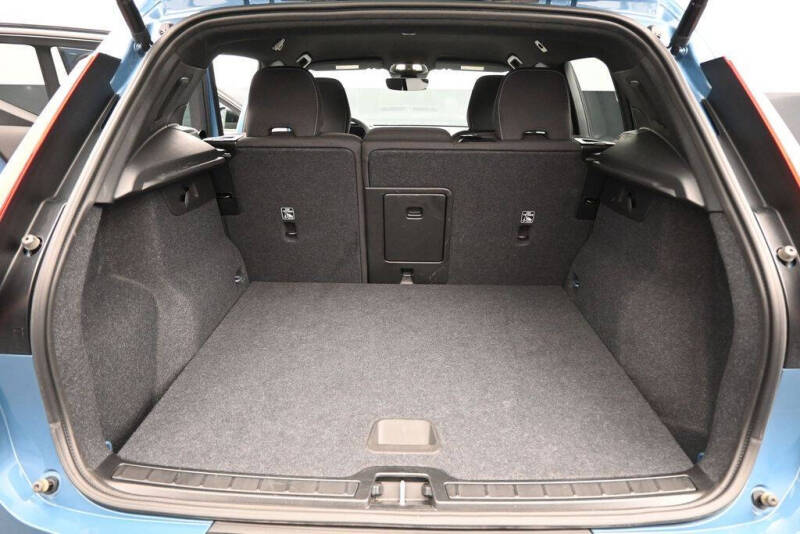 2024 Volvo XC40