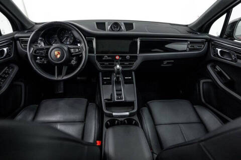 2026 Porsche Macan T