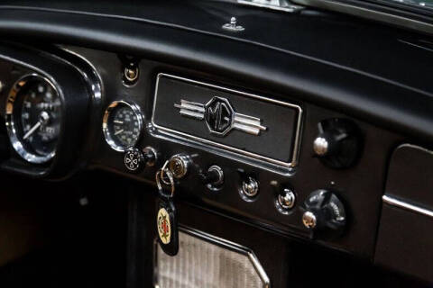 1967 MG RESTORED MG B