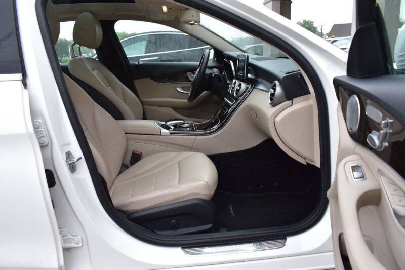 2015 Mercedes-Benz C-Class C 300