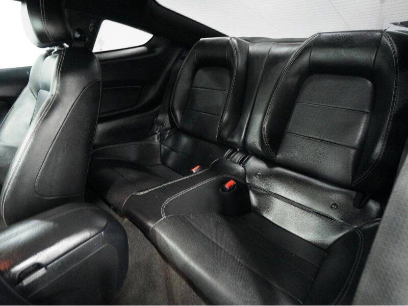 2017 Ford Mustang EcoBoost Premium