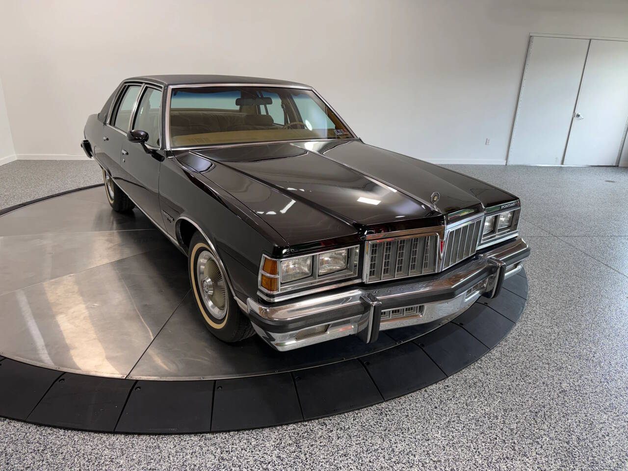 1978 Pontiac Bonneville 3