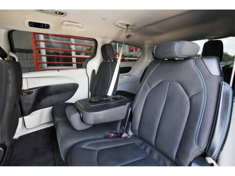 2021 Chrysler Pacifica Touring