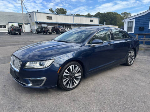 2017 Lincoln MKZ Select