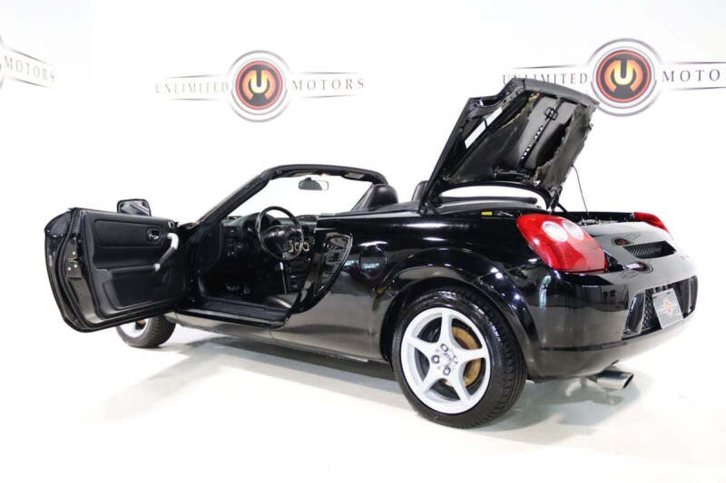 2004 Toyota MR2 Spyder