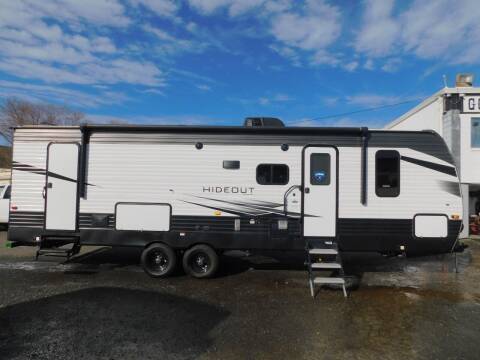2021 Keystone HIDEOUT 28BHS for sale at Gold Country RV in Auburn CA
